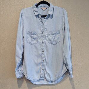 Banana Republic * Denim Button-Up Top *  Women’s Size Small